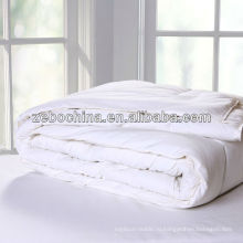 Высокое качество различного материала наполнителя оптовый полиэфир гостиницы одеяло